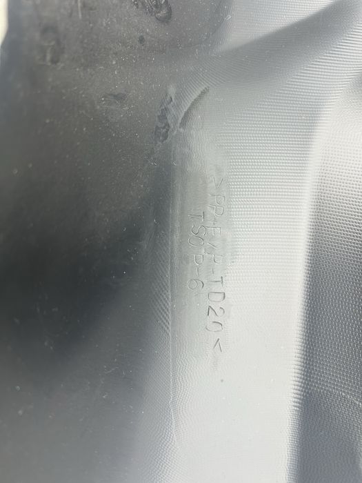 Передный бампер фар тойота прадо