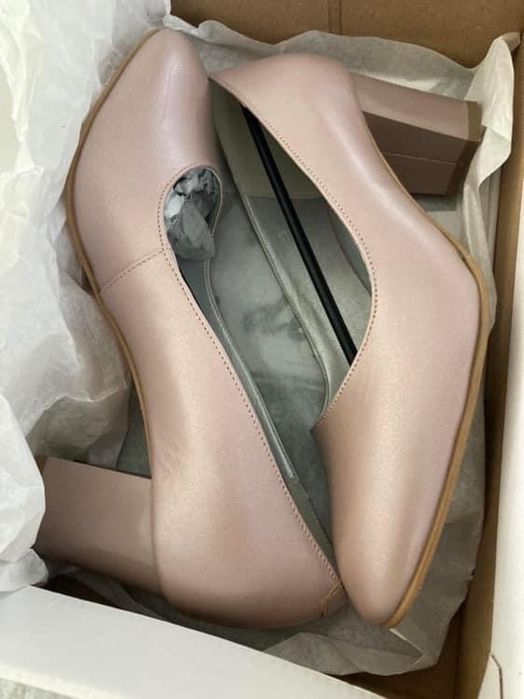 Pantofi piele marimea  39 Marelbo