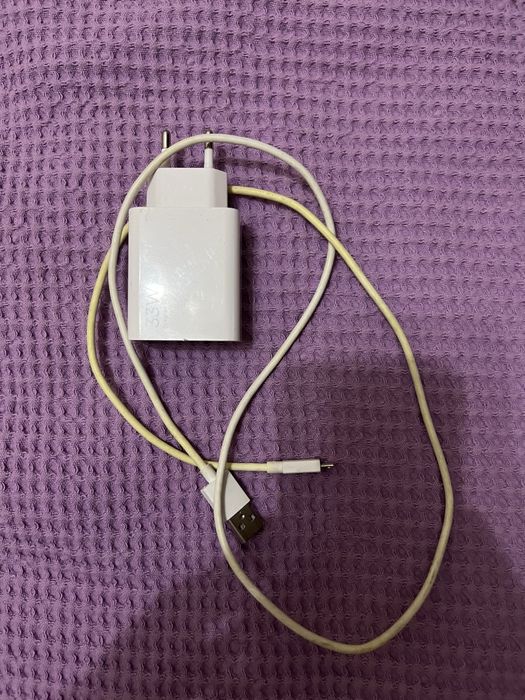 Телефон Oppo A17