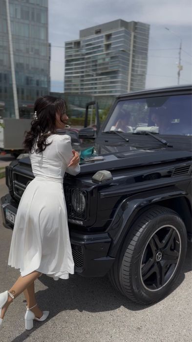 Белое платье на выпускной