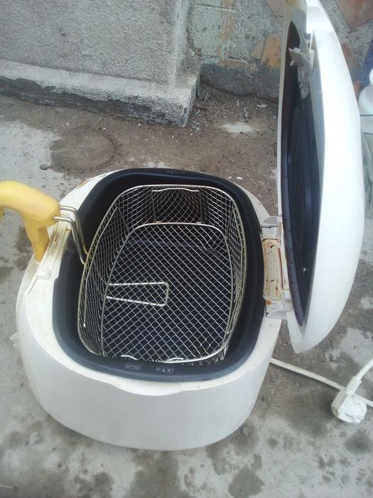 Продаются 2 кухонных комбайна