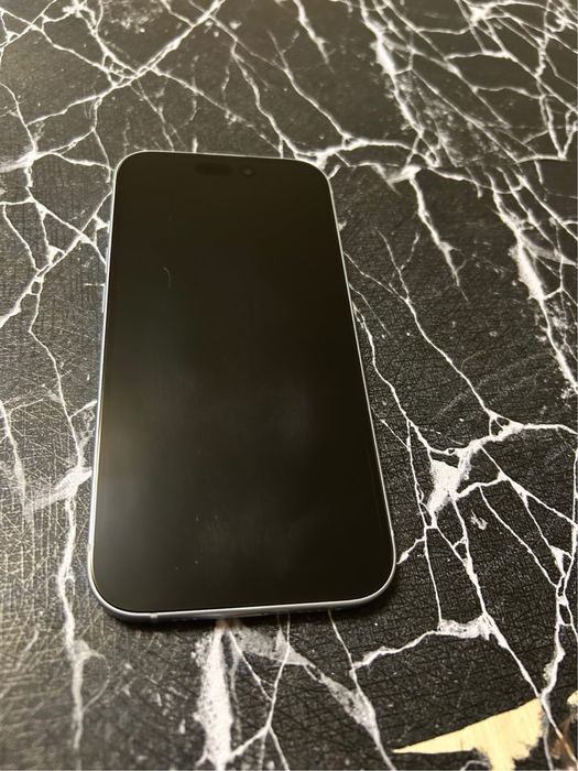 Iphone 15, 128GB, 85% sanatatea bateriei