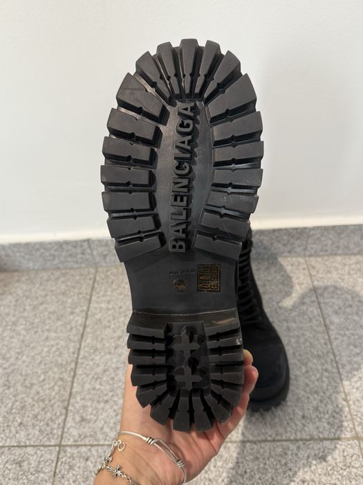 Balenciaga Strike Boots - 41/42/43/44 pe stoc