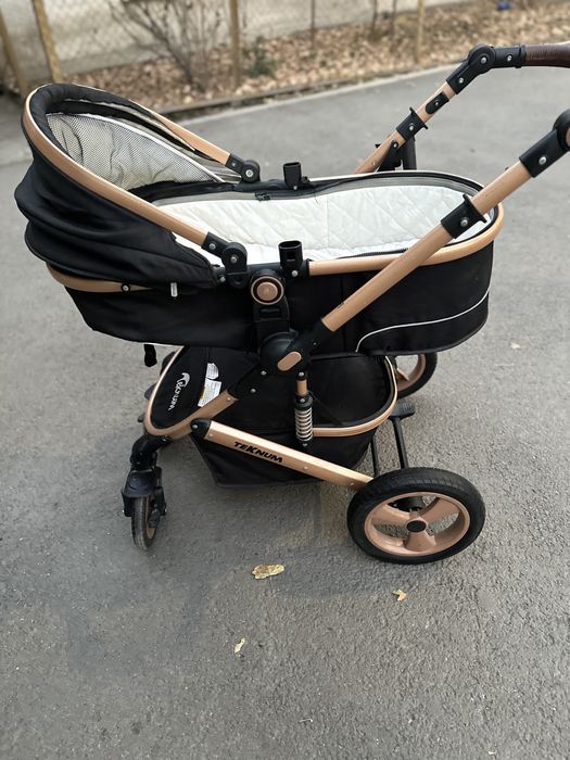 Продам коляска хорошее качество