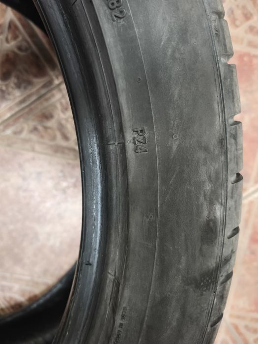 285/40R21 PIRELLI PZ4