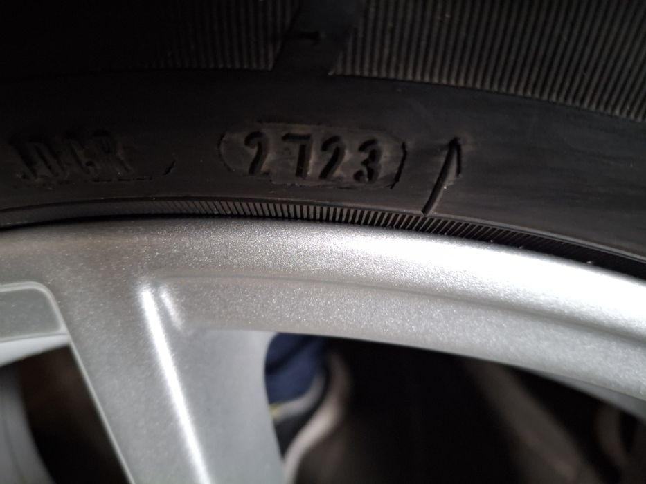 Roti BMW originale style 778 echipare iarna aproape noi