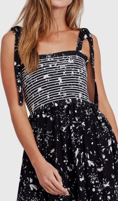 Free people гащеризон на цветя