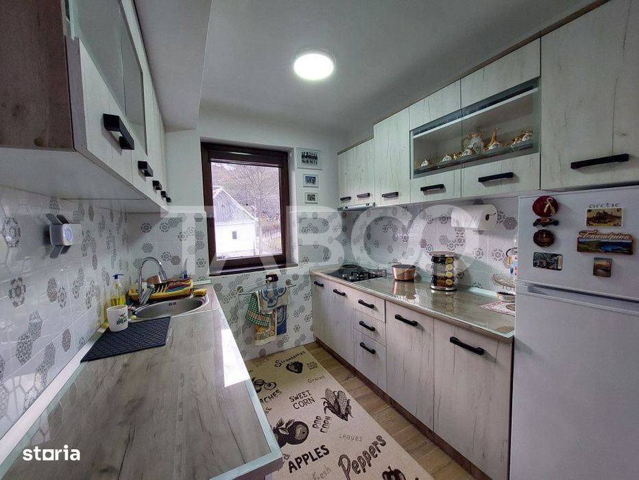 Casa de vacanta - pensiune 96 mp teren de 875 mp in Rasinari Sibiu