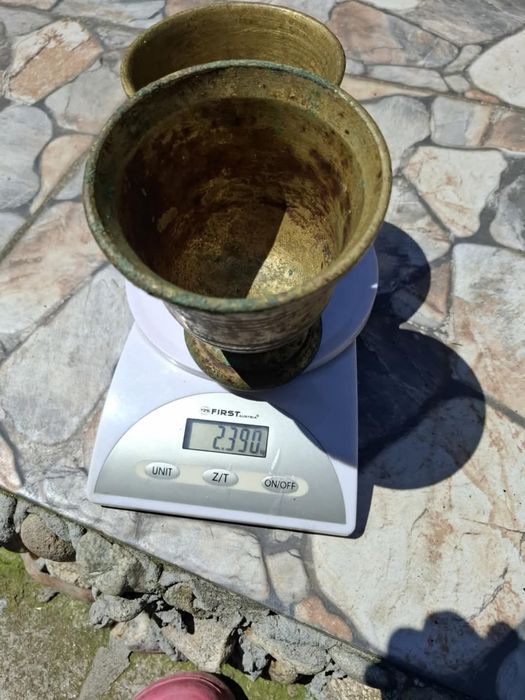 Две бронзови стари хаванчета