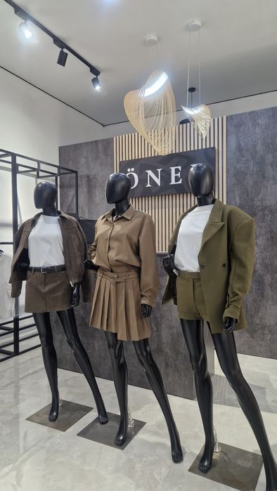 Женский матовый манекен