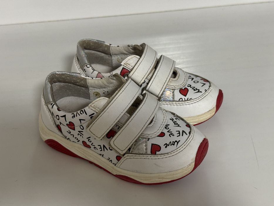 Кроссовки юничел кожаные