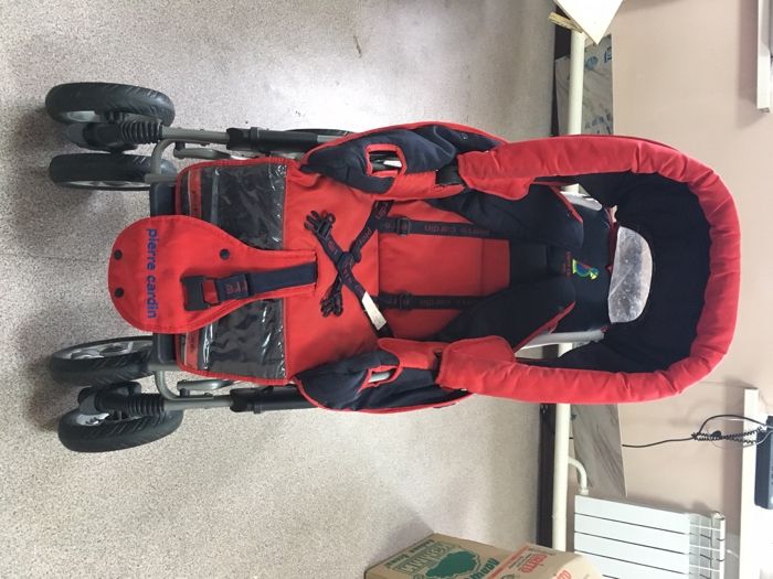 продам коляску Пьер-Карден