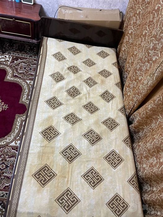 1 kishilik Divan