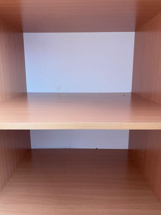 Продам шкафчик в норм состоянии