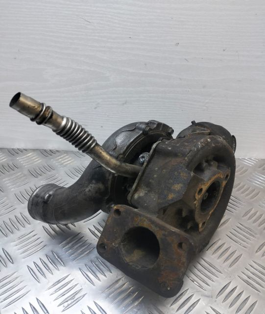 Turbina Turbo Turbosuflanta 2.5 TDI GT2052V Skoda Superb prima genera