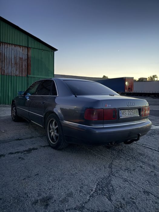 Audi A8