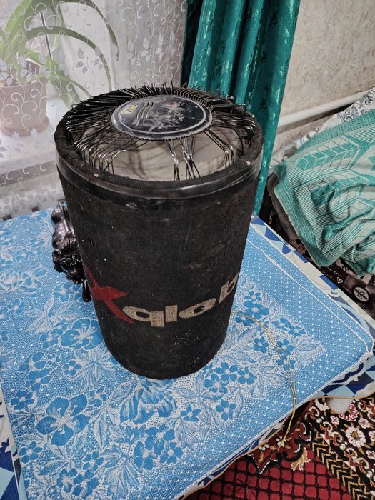 Продам колонку..