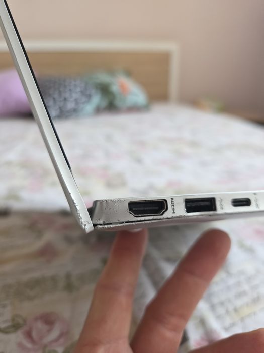 Лаптоп Hp-pavilion 15 AMD Ryzen 7 5700U