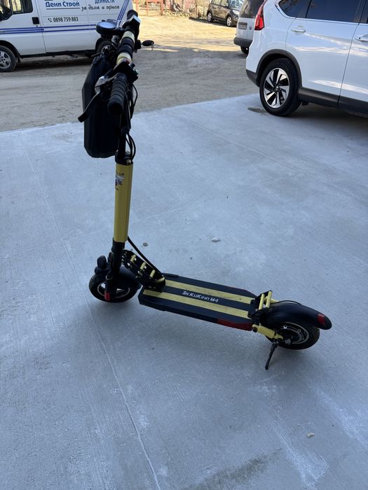 Тротинетка Kukirin M4