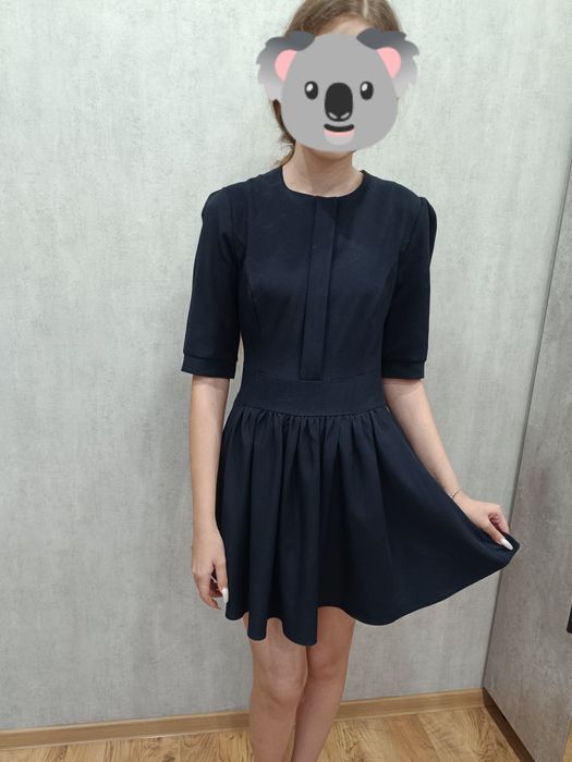 Продаются платья для школы