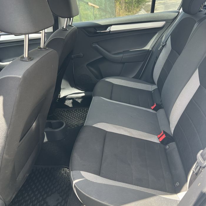 SKODA rapid 2019