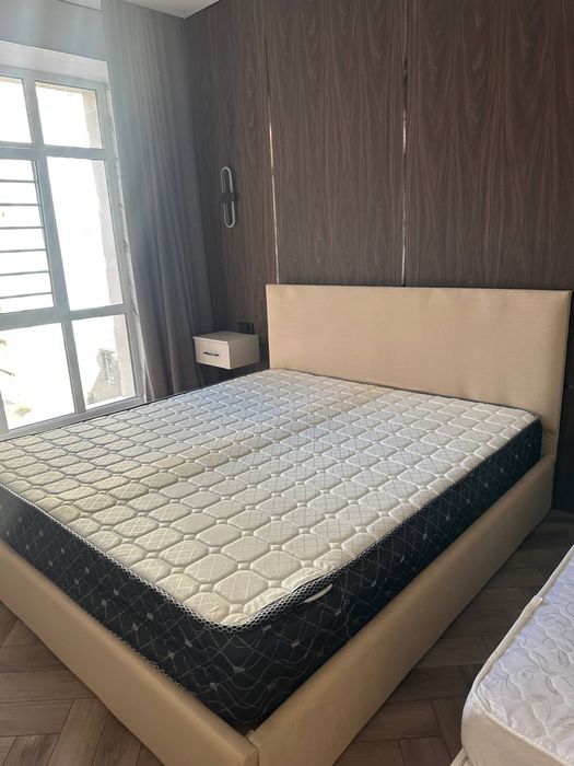 Продам кровать 180*200