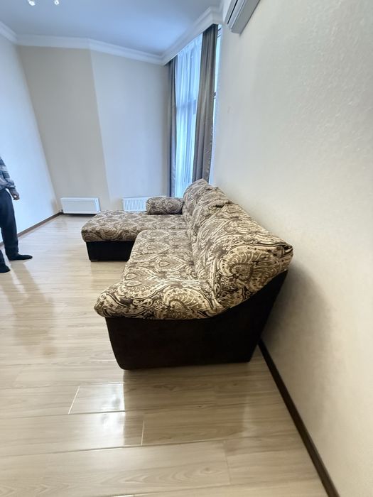 Диван в хорошем состоянии