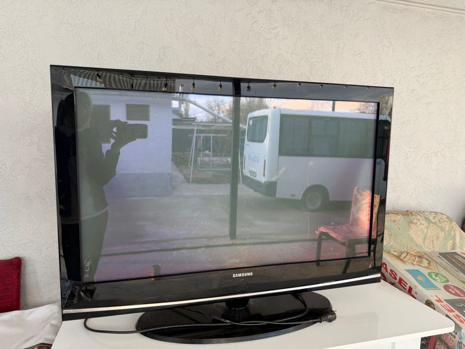 Телевизор продам