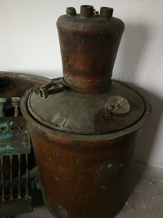 Cazan de țuică din cupru alimentar Capacitate 220 litri