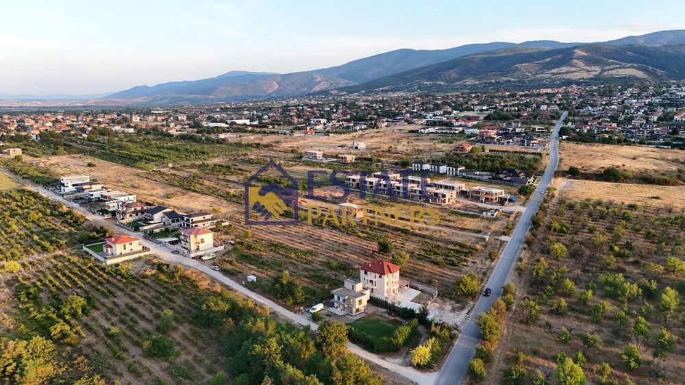 Продава се Парцел в с. Белащица, Област Пловдив - 816 кв.м за 130 €/кв.м - Снимка #2