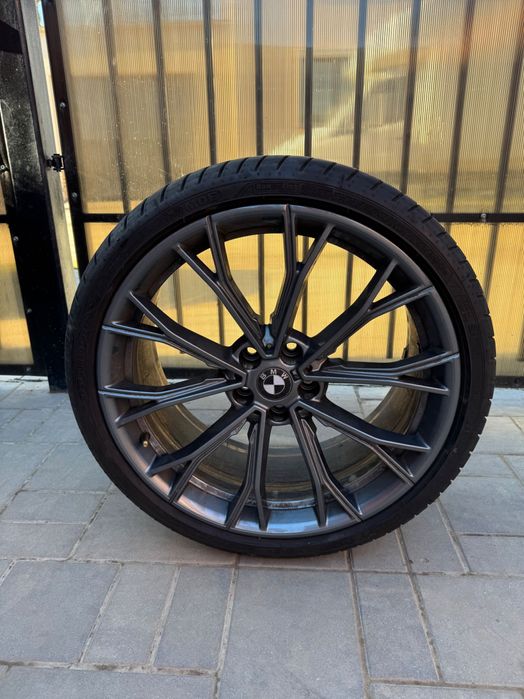 Vând Jante BMW aftermarket R20 cu cauciucuri incluse
