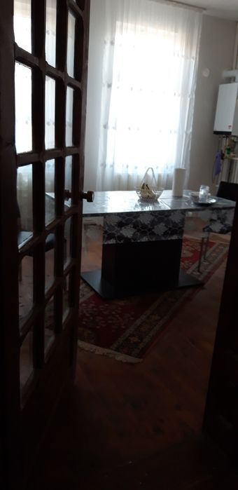 Vind usi din lemn masiv cu toc  stare ca nou