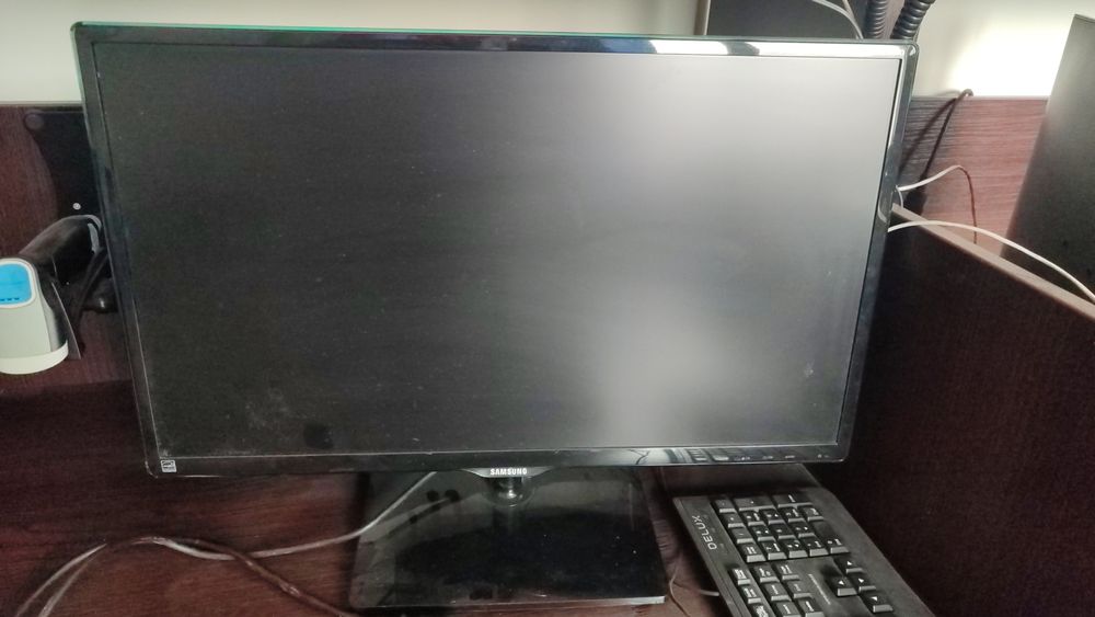 Монитор марка Samsung Lg Loc Benq