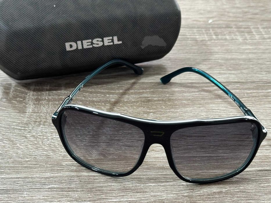 Оригинални слънчеви очила Diesel DL 0014