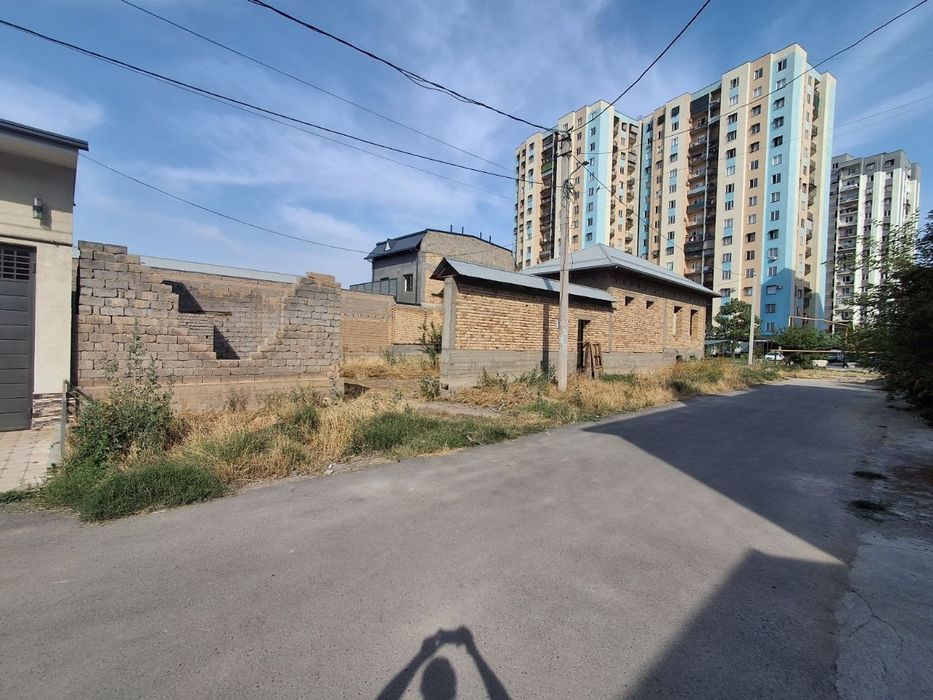 Sergili sputnikda 2 sotix yer sotiladi