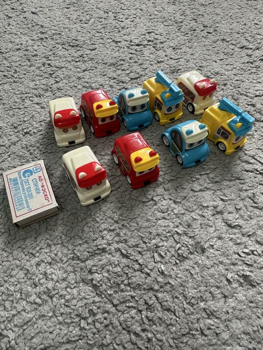 Детские игрушки машинки