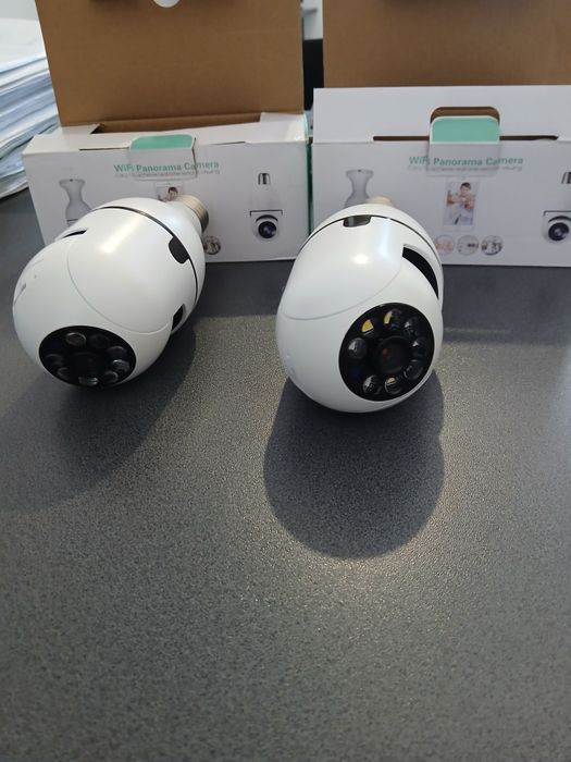 Set 2 camere WiFi Panorama Camera, cu control din telefon și vedere inclusiv noaptea în perfectă stare de funcționare, tehnic și estetic 10 din 10