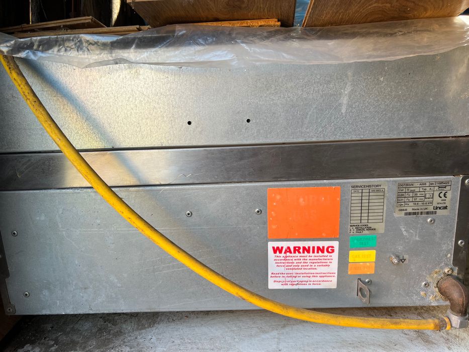 Grătar profesional Lincat OG7203/N cu plită cromată