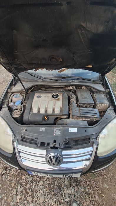 Vând   vw  jetta