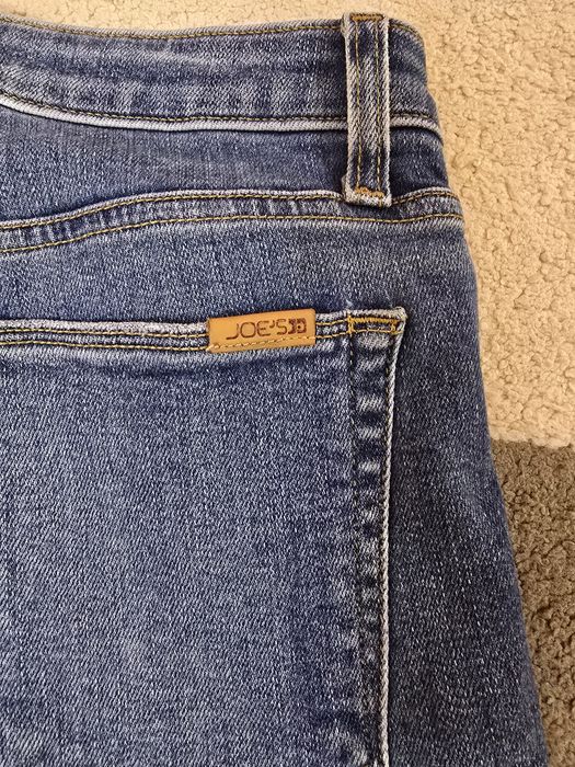 Продавам дънки марка Joe's