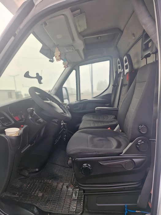 IVECO DAILY 5M LIFT XXL  Fiat ducato Renault Master Mercedes Sprinter