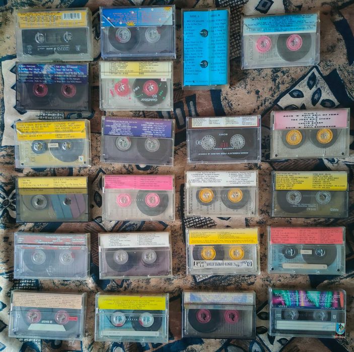 Продавам аудиокасети