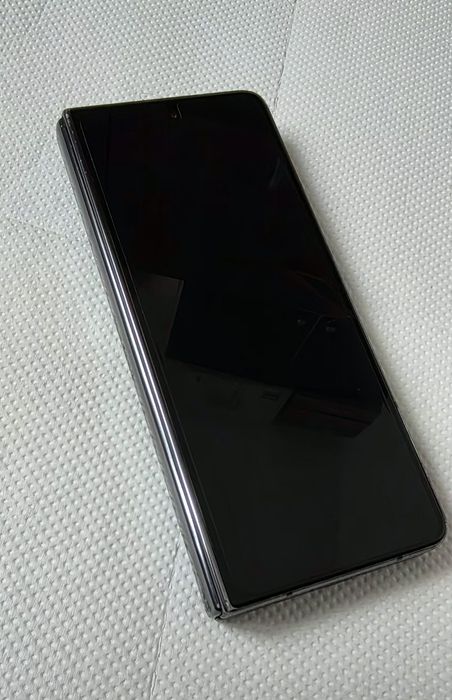 Vand Samsung Galaxy Z Fold4, 12GB RAM, 512GB, 5G, Phantom Black