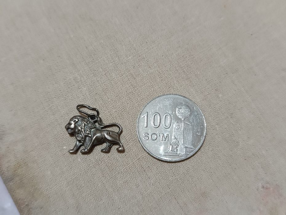 Кулон Лев маленький серебряный винтаж