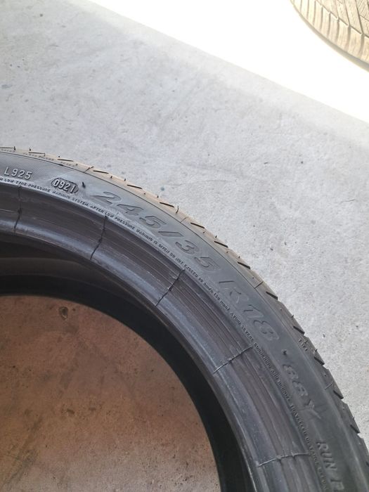 2 anvelope vară 245 35 r18 Pirelli