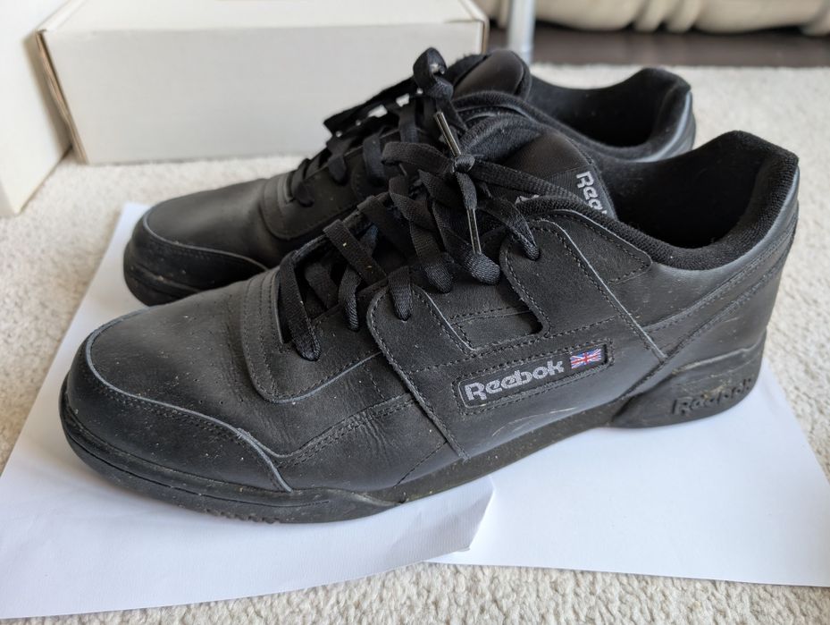 Reebok piele neagra marimea 48