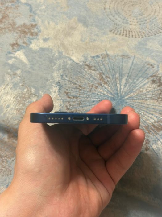 iPHONE 12 10/10