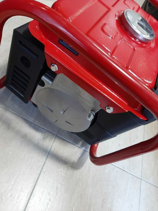 Нов Бензинов генератор на ток Einhell TC-PG 10/E5, 680 W, 2-тактов