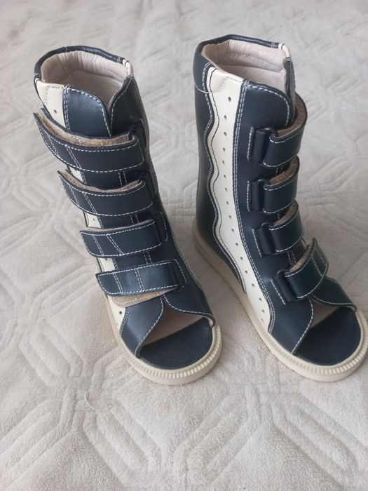 Продам обувь новую