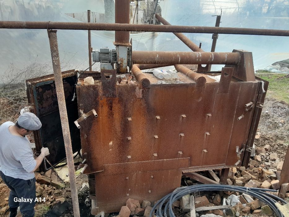 Парник отопления кумирлик печкаси сотилади